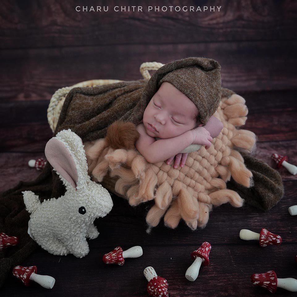 Hunny Bunny Knitted Stuffed Soft Toy - iROCHiSoft Toy