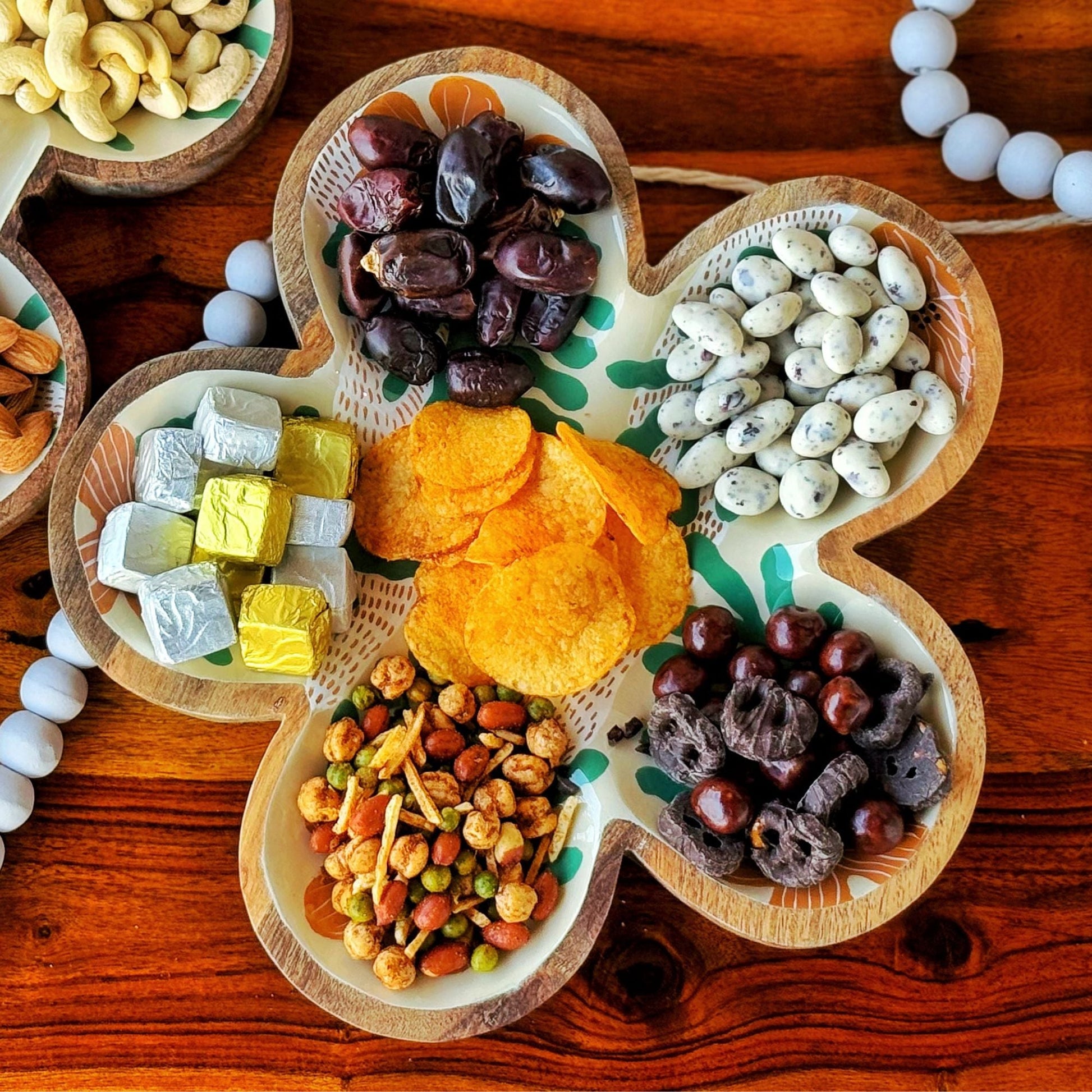 Flower Wooden Platter - iROCHiPlatter
