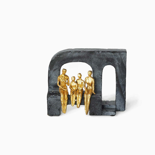 La Familia Decorative - iROCHiDecor
